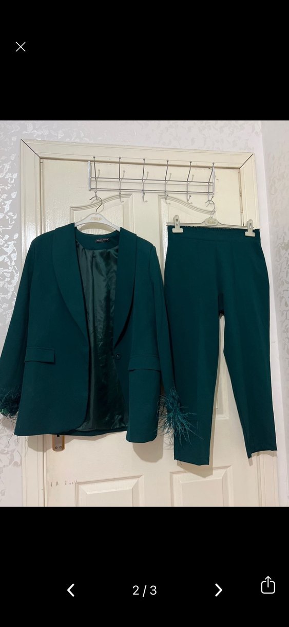 Kürklü Detaylı Koyu Yeşil Kadın Blazer Takım - Görsel 3