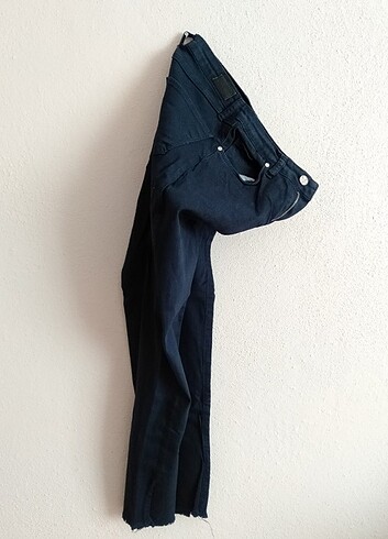 m Beden Lacivert Jean 38