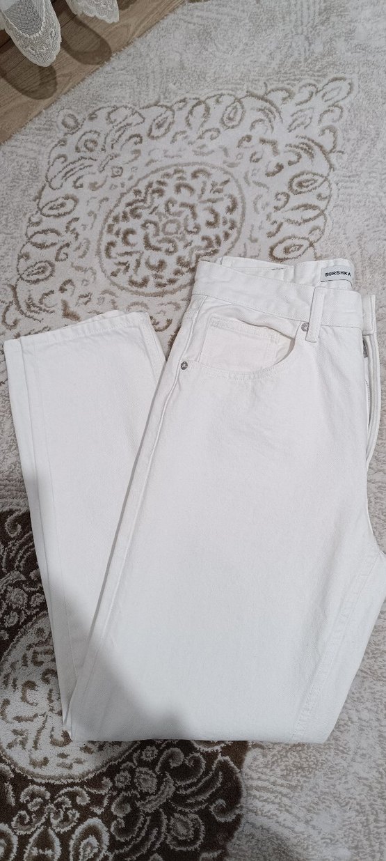 Bershka Straight Fit Jean - Görsel 4