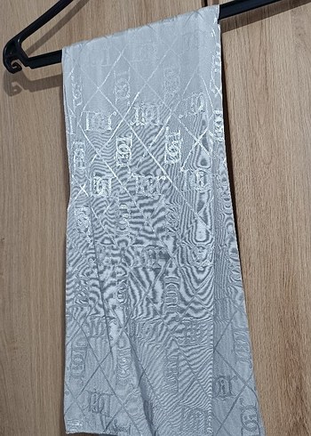 Beyaz Dior Jakar Şal - Görsel 2