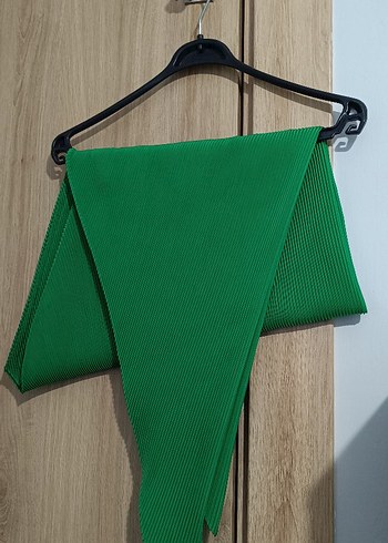 Piliseli Eşarp - Görsel 2