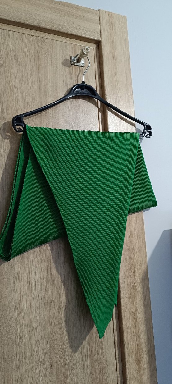 Piliseli Eşarp - Görsel 3