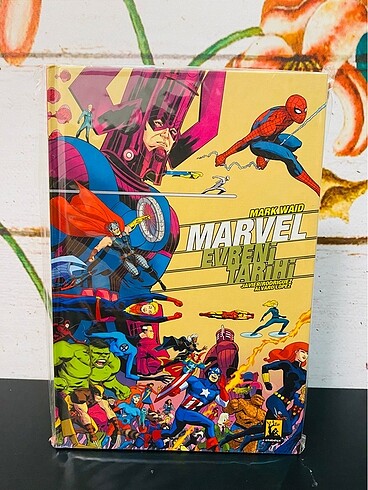 Marvel Evreni Tarihi Sert Kapak çizgi roman