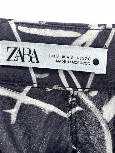 s Beden çeşitli Renk Zara Midi Etek %70 İndirimli.