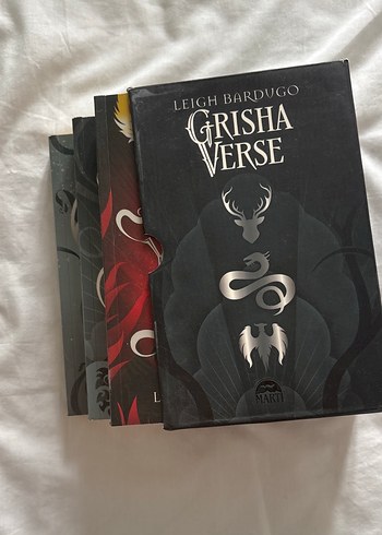 Grishaverse Üçlemesi - Leigh Bardugo - Görsel 3