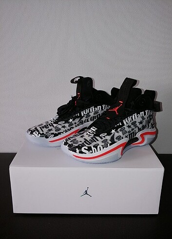 42 Beden Nike air jordan basketbol ayakkabısı