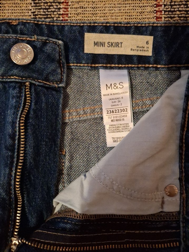 Kadın Mavi Denim Mini etek. M&S,beden 6.Yeni -etiketli. - Görsel 4