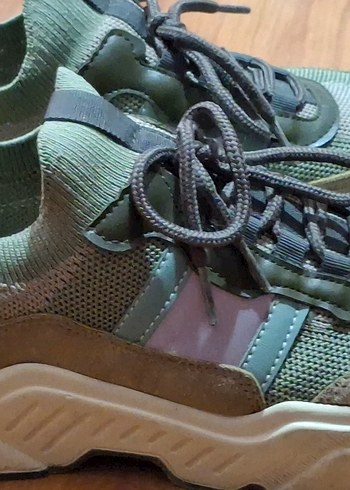 Kamuflaj Desenli Kadın Spor Ayakkabı. - Görsel 2