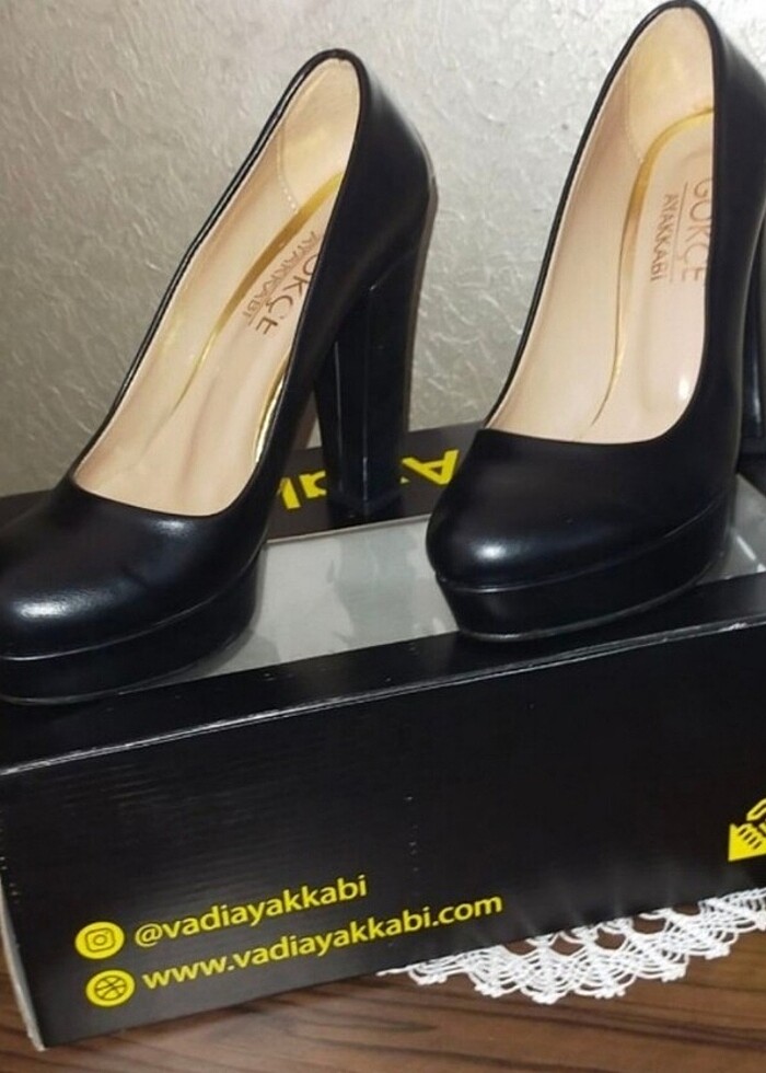 Topuklu ayakkabı - Görsel 2
