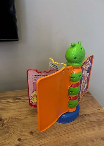 Beden Renk Fisher Price Türkçe Konuşan Eğitici Tırtıldan Masallar