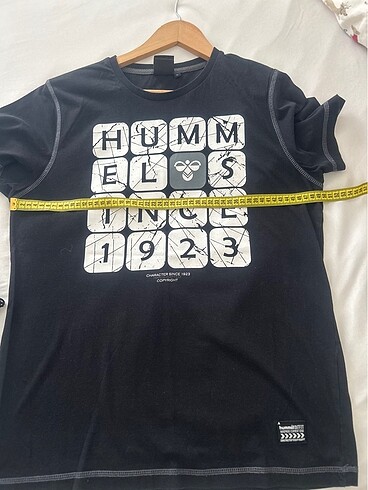 m Beden siyah Renk Hummel baskılı tişört