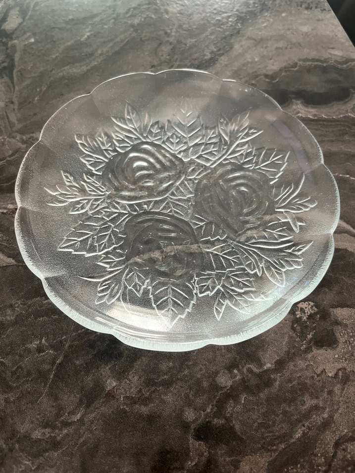 İşlemeli Beyaz Cam Tabak Seti - Görsel 2