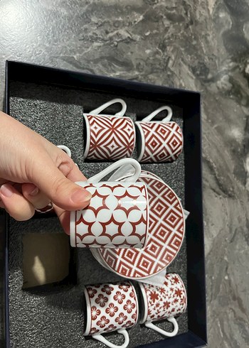 English Home Kırmızı Desenli 6'lı Kahve Fincanı Seti - Görsel 6