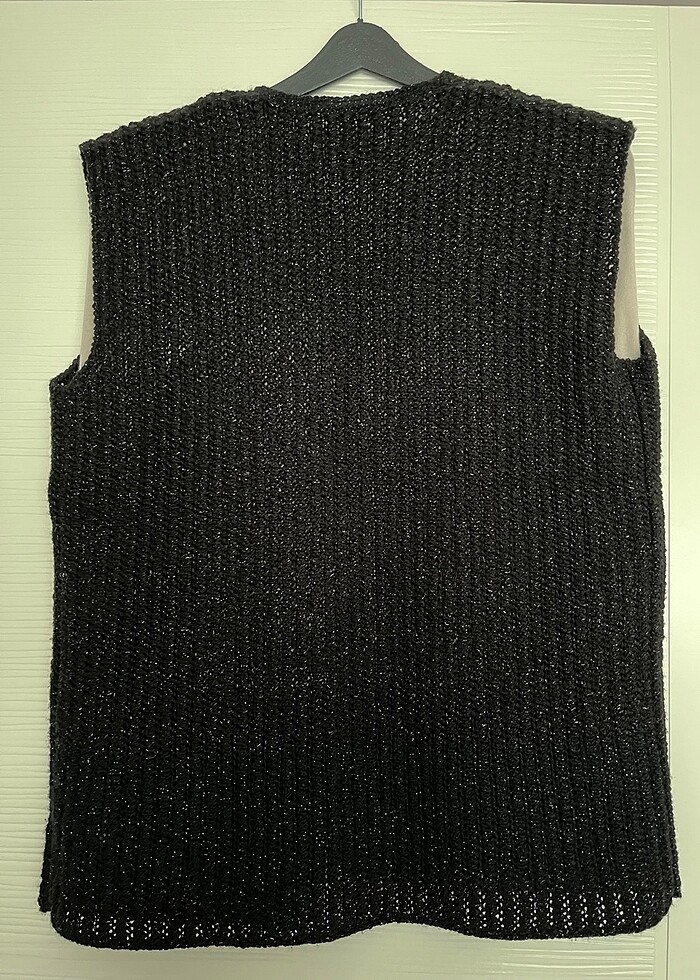 Siyah Örme Yelek - Görsel 4