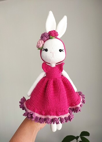 Tavşan bebek oyuncak amigurumi