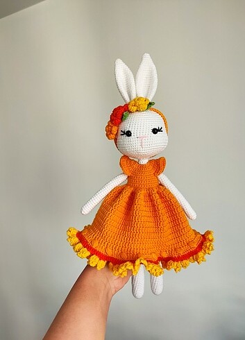 Tavşan bebek oyuncak amigurumi