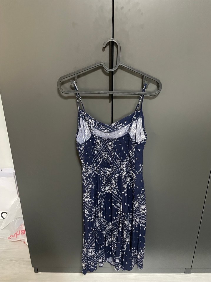 Bohem V Yaka Midi Elbise - Görsel 2