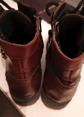 Kahverengi Deri Bağcıklı Kadın Bot - Görsel 4