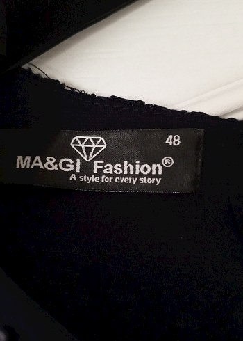 Uzun lacivert Dantel İşlemeli Gotik Elbise - Görsel 2