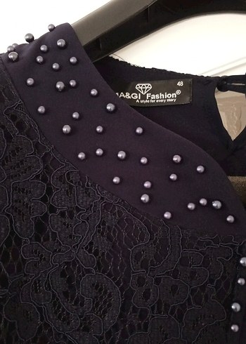 Uzun lacivert Dantel İşlemeli Gotik Elbise - Görsel 3