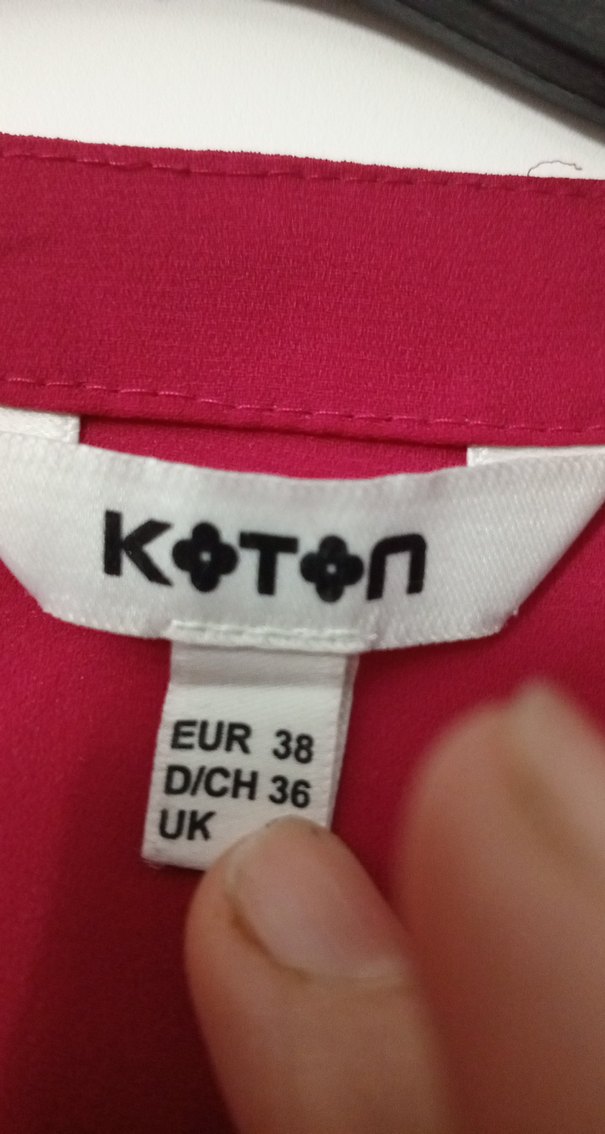 Fırfırlı V Yaka Kadın Bluz - Görsel 2