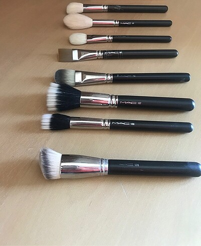  Beden Mac makyaj fırçaları