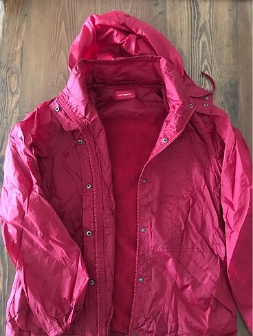 LC Waikiki LCW Polar Yağmurluk Mont