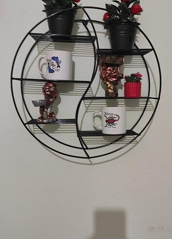 Yingyang duvar rafı