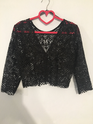 H&M H&M siyah full dantel crop arkası v yaka
