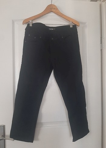 Erkek Siyah Kemerli Regular Fit Kot Pantolon
