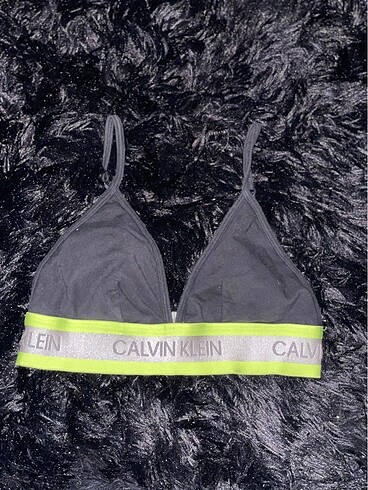 Calvin Klein Sütyen