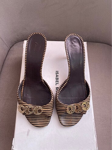 Orijinal vintage fendi kitten heel