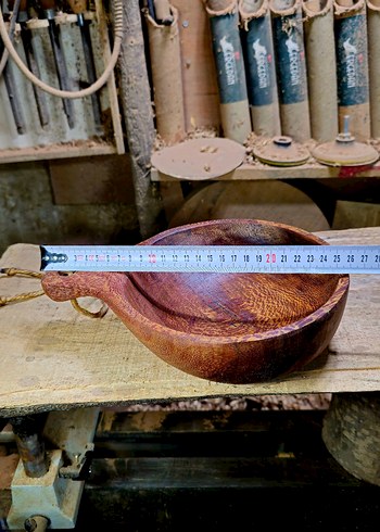 Kahverengi Ahşap Kulplu Kase - Görsel 4