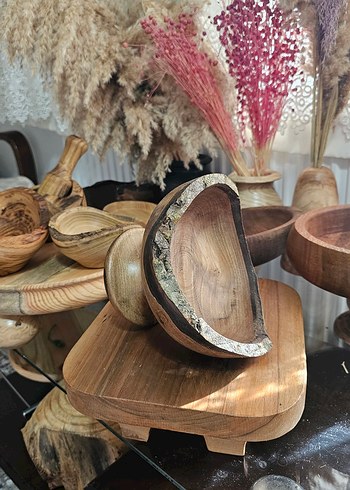 Koyu Kahverengi Ahşap ayaklı sununluk - Görsel 4