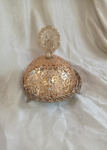 Vintage Dantel Detaylı Altın Renkli ayna sunumluk - Görsel 2