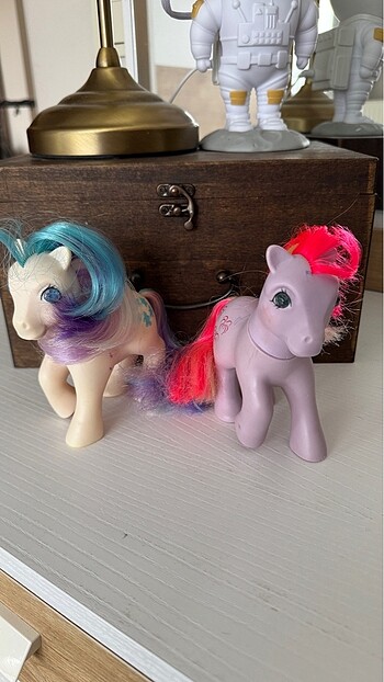 G1 Twinkle Eyed pony?ler