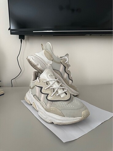 Adidas ozweego
