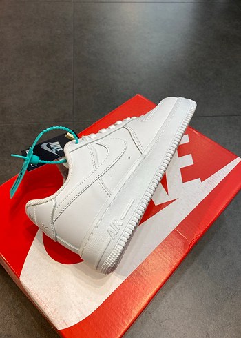 37 Beden beyaz Renk Nike Beyaz AİR FORCE