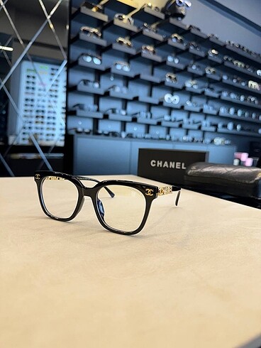 Chanel gözlük şeffaf