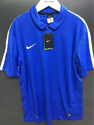 Nike polo yaka tenis tshirtü