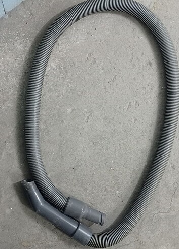 Elektrik süpürgesi hortumu 