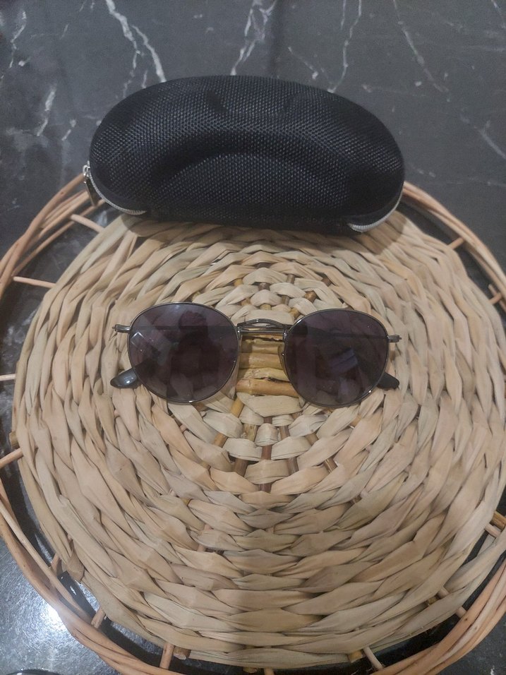 Klasik ve Retro Tarz Kadın Güneş Gözlükleri - Görsel 4