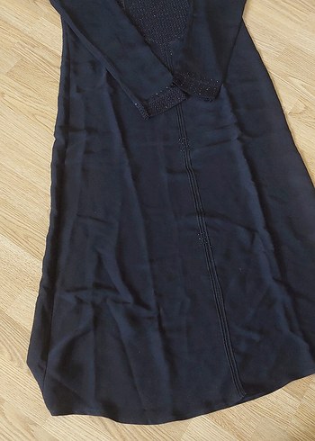 İnci İşlemeli Siyah Uzun Kadın Elbise - Görsel 3