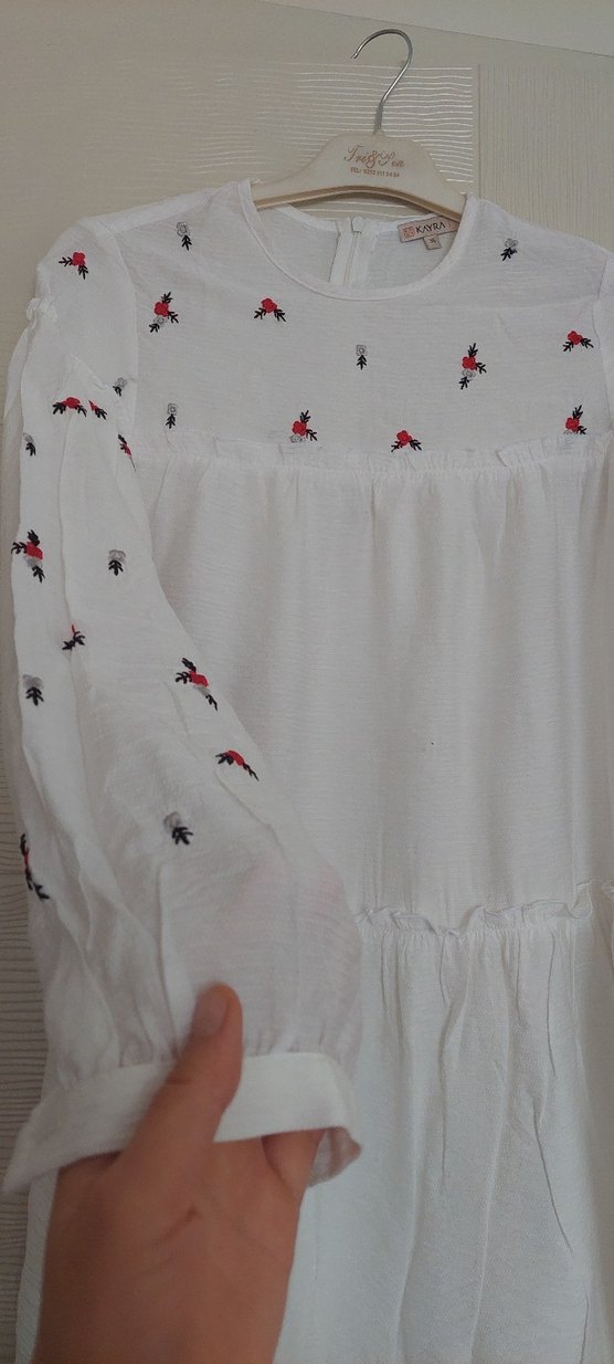 Nakışlı Beyaz Uzun Kollu Hamile Bluzu - Görsel 2