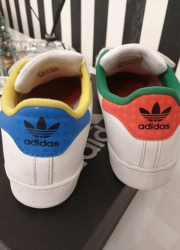 31 Beden çeşitli Renk Orjinal adidas cocuk ayakkabi