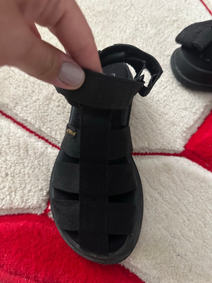 Siyah Cırtcırtlı Kauçuk Sandalet - Görsel 4