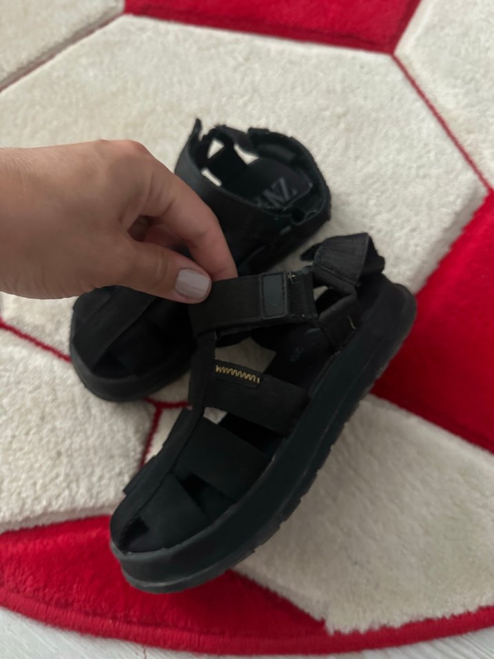 Siyah Cırtcırtlı Kauçuk Sandalet - Görsel 2