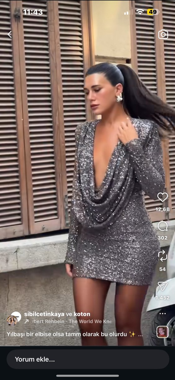 Gri pullu Desenli Uzun Kollu Drapeli Abiye - Görsel 4