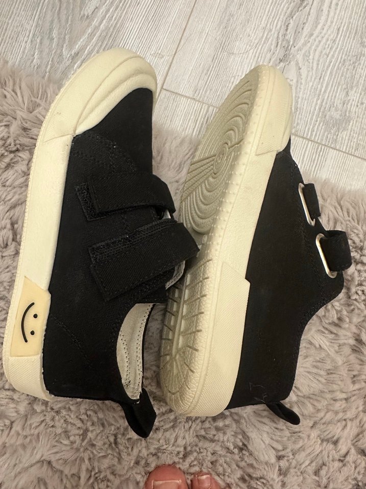 Siyah Gri Cırt Cırtlı çocuk Spor Ayakkabı - Görsel 4