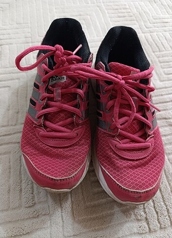 38 Beden Adidas Spor ayakkabı